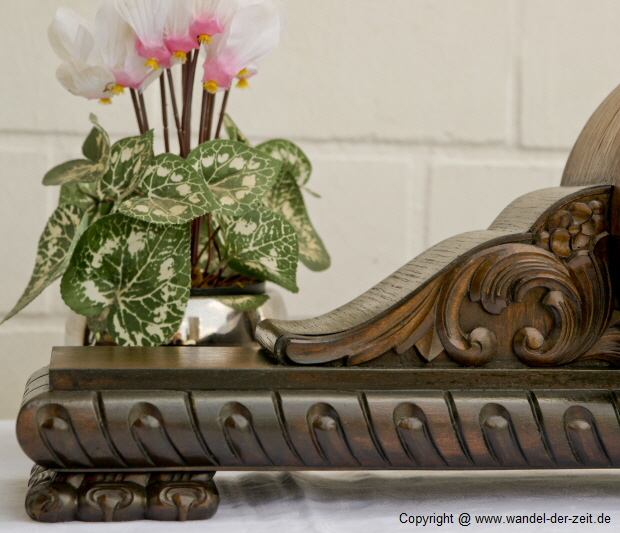 Buffetuhr Eiche Vollplstinenwerk Gongverstärkung 12