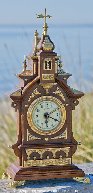 Lenzkirch Kathedralen Wecker mit Konsole 24