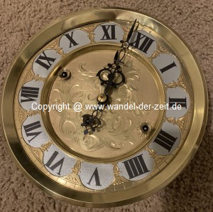 Wiener Regulator Zifferblatt - nachher Wiener Regulator Zifferblatt - nachher