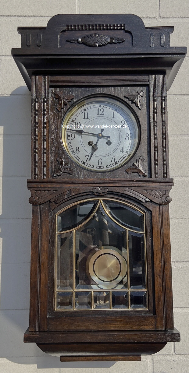 Urania Regulator restauriert Urania Regulator restauriert